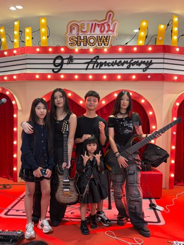 PETCH PettyRock · คุยแซ่บโชว์ ออนเฟส เซ็นทรัล ปิ่นเกล้า · 2 / 99