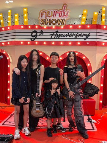 PETCH PettyRock · คุยแซ่บโชว์ ออนเฟส เซ็นทรัล ปิ่นเกล้า · 3 / 99