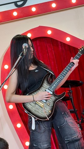 PETCH PettyRock · คุยแซ่บโชว์ ออนเฟส เซ็นทรัล ปิ่นเกล้า · 10 / 99
