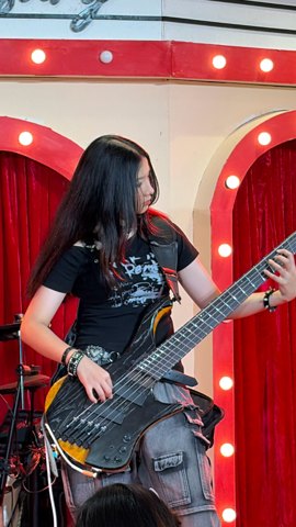 PETCH PettyRock · คุยแซ่บโชว์ ออนเฟส เซ็นทรัล ปิ่นเกล้า · 20 / 99