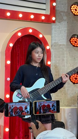 PETCH PettyRock · คุยแซ่บโชว์ ออนเฟส เซ็นทรัล ปิ่นเกล้า · 53 / 99