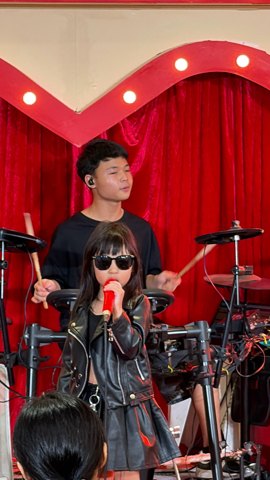 PETCH PettyRock · คุยแซ่บโชว์ ออนเฟส เซ็นทรัล ปิ่นเกล้า · 57 / 99