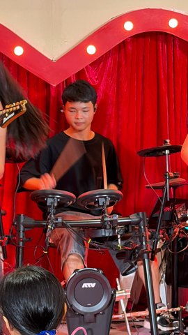PETCH PettyRock · คุยแซ่บโชว์ ออนเฟส เซ็นทรัล ปิ่นเกล้า · 61 / 99
