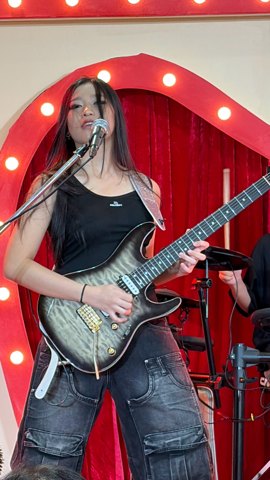 PETCH PettyRock · คุยแซ่บโชว์ ออนเฟส เซ็นทรัล ปิ่นเกล้า · 77 / 99