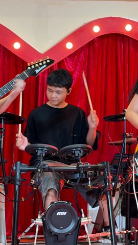 PETCH PettyRock · คุยแซ่บโชว์ ออนเฟส เซ็นทรัล ปิ่นเกล้า · 81 / 99