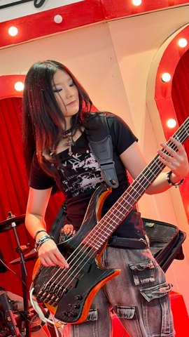 PETCH PettyRock · คุยแซ่บโชว์ ออนเฟส เซ็นทรัล ปิ่นเกล้า · 93 / 99