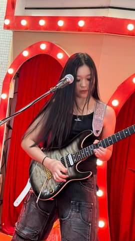 PETCH PettyRock · คุยแซ่บโชว์ ออนเฟส เซ็นทรัล ปิ่นเกล้า · 97 / 99