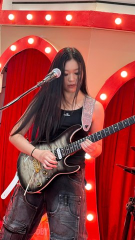 PETCH PettyRock · คุยแซ่บโชว์ ออนเฟส เซ็นทรัล ปิ่นเกล้า · 98 / 99