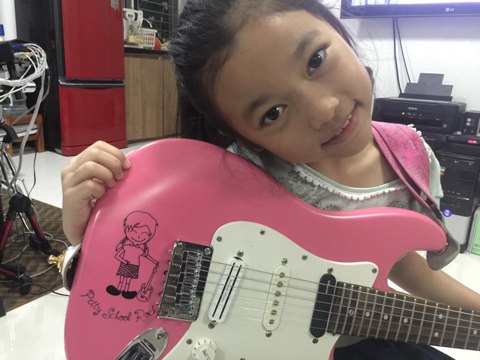 PETCH PettyRock · ภาพเดี่ยว 74 / Solo portrait 74