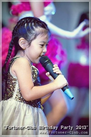 PETCH PettyRock · ภาพเดี่ยว 98 / Solo portrait 98