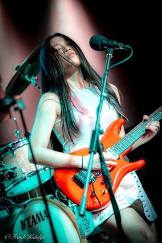 PETCH PettyRock · ภาพเดี่ยว 128 / Solo portrait 128