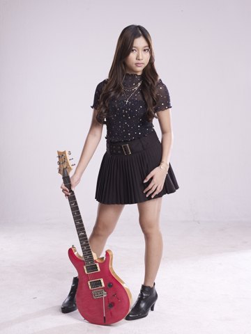 PETCH PettyRock · ภาพเดี่ยว 136 / Solo portrait 136